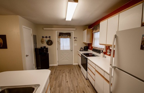 Big Piney House | Cozy 2-bedroom house in charming downtown Big Piney.