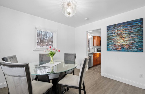 Rockville House | Cozy 2-bedroom house in Rockville