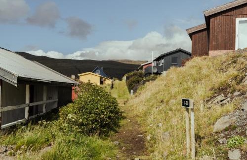 Leynar House | Cozy 2-bedroom house with a fantastic view