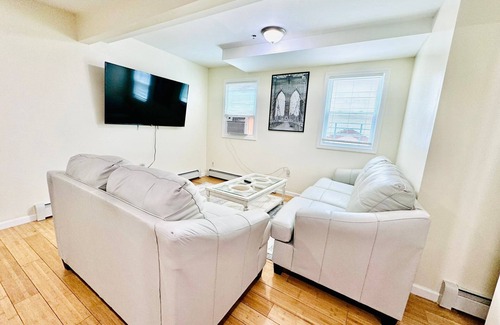 Jamaica Hills Apartment | Cozy 2-bedroom in peaceful Queens with AC