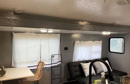 Baytown House | Cozy 2-bedroom mobile home in lovely Baytown with AC