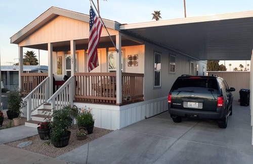 Mesa House | Cozy 2-bedroom mobile home with AC, WiFi in SUNNY Mesa