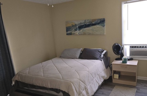 Lorain Condo | Cozy 2-bedroom newly renovated with balcony and updated kitchen and bath.