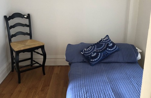 Avondale Apartment | Cozy 2 Bedroom on a quiet street / Half price for Sep-Oct