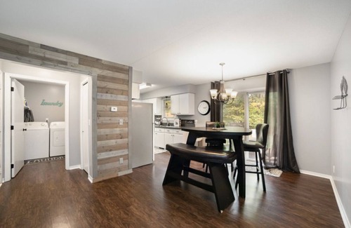 Freeland Condo | Cozy 2 bedroom plus 1 bath modern Duplex with desk, laundry and outdoor space!