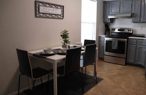 Eagle Pass Apartment | Cozy 2-Bedroom Rental Unit