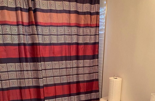 Richmond Apartment | Cozy 2-bedroom rental unit w/free parking