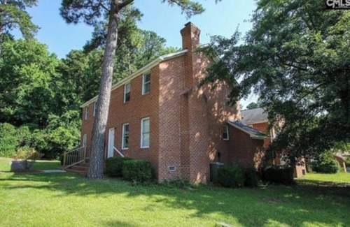 Forest Acres House | Cozy 2-bedroom townhome in awesome Columbia with AC