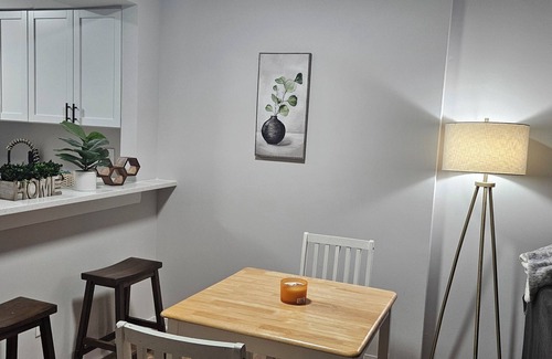 Tuckahoe House | Cozy 2-bedroom townhome in enjoyable Richmond with WiFi, AC