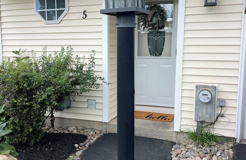 Troy House | Cozy 2-bedroom townhome in awesome Troy with WiFi, AC. Close to Colleges.