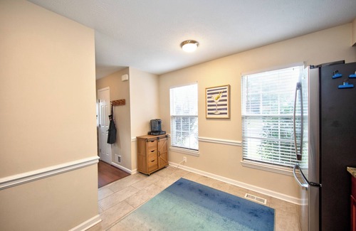 Bel Air South House | Cozy 2-bedroom townhome in superb Bel Air close to dining, shops and local charm
