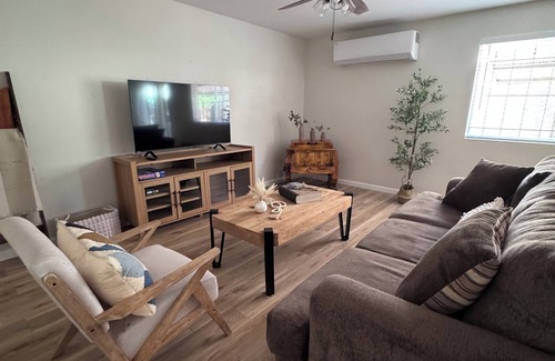 Camelback East House | Cozy 2-bedroom townhome in Prime Location Phoenix Area with NEW AC