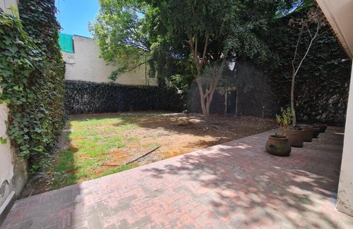 Benito Juarez House | Cozy 2 bedroom traditional home