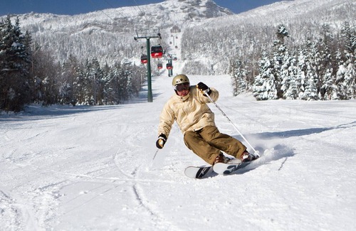 Moscow Cabin | Cozy 2-bedroom Trapp Family Resort cabin, with many amenities in Stowe, Vermont.
