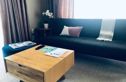Oamaru House | Cozy 2 Bedrooms Lavender Garden House