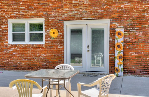 National Hills House | Cozy 2 BR 1BA with Kitchenettes and Private entrance