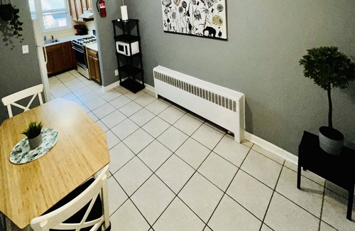 North Bergen Apartment | Cozy 2 BR apartment close to Manhattan