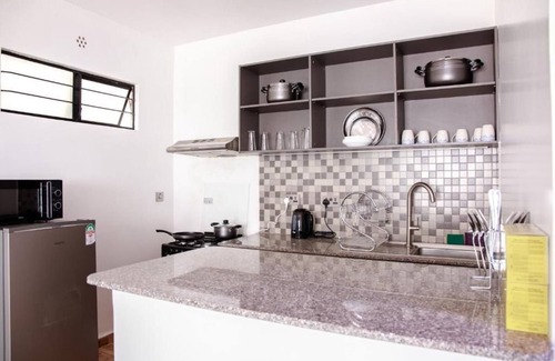Kiambu Apartment | Cozy 2-BR Aprt with Pool, Gym at Tatu City