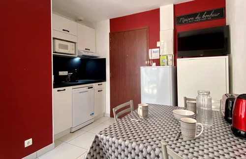 Bretignolles-sur-Mer Apartment | Cozy 2-Person Apt with Balcony, Near Beach and City Center, Free WiFi, 2* Rated