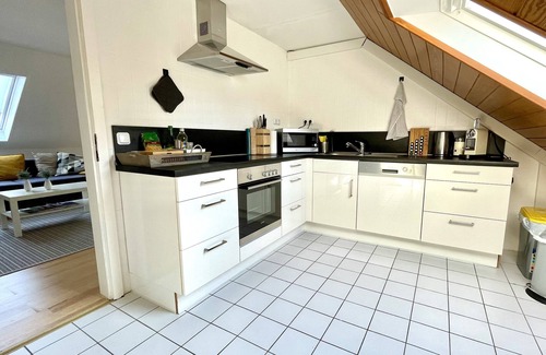 Ratingen Apartment | Cozy 2-room apartment with kitchen and bathroom