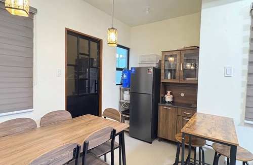Jaro House | Cozy 2-story, 3-bedroom minimalist home in Iloilo City.