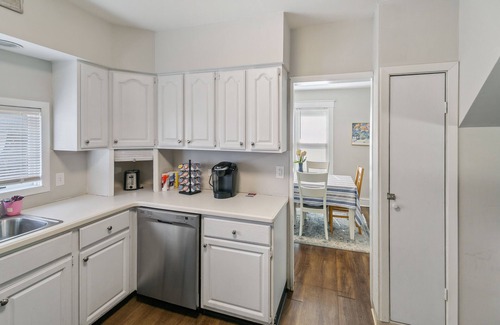 Libertyville House | Cozy 2-Story House Near Downtown Libertyville