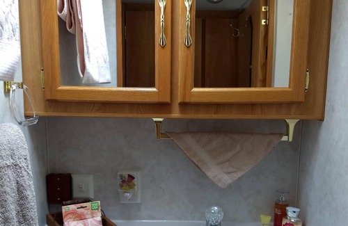 Thompsonville House | Cozy 26 1/2 ft camper in secluded country setting