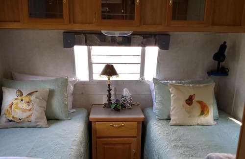 Thompsonville House | Cozy 26 1/2 ft camper in secluded country setting