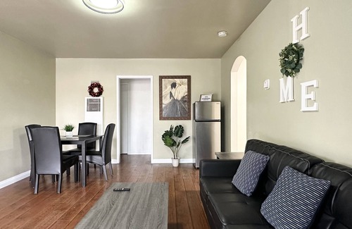 Alhambra Apartment | Cozy 2B1B Retreat: Great Transit & Quiet Street