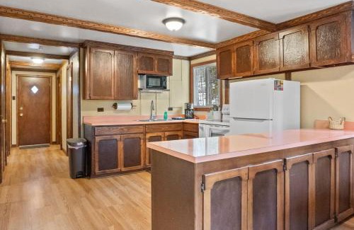 Fairplay House | Cozy 2BR Alma Mountain Cabin