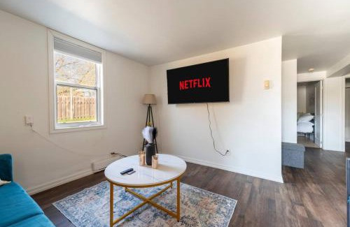 Sudbury Apartment | Cozy 2BR Apt near Downtown Free Parking and Wi Fi
