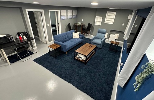 Elizabeth Apartment | Cozy 2BR Basement Apartment with Private Entry & Parking in Elizabeth, NJ