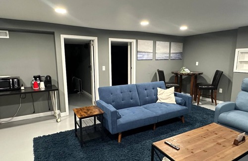 Elizabeth Apartment | Cozy 2BR Basement Apartment with Private Entry & Parking in Elizabeth, NJ