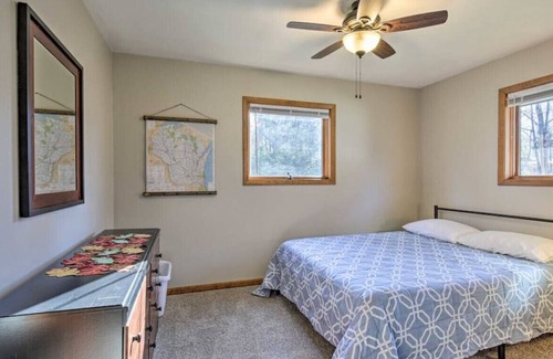 Mountain Cottage | Cozy 2BR Cabin on Desired Maiden Lk! Trail Access