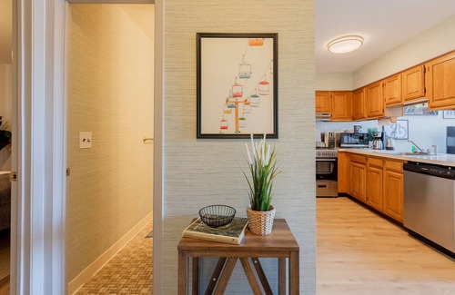 Vernon Condo | Cozy 2BR condo w/valley views