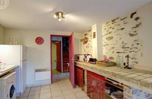 La Terrasse-sur-Dorlay Cottage | Cozy 2BR Cottage with Patio, Fireplace, and WiFi in Pilat Park