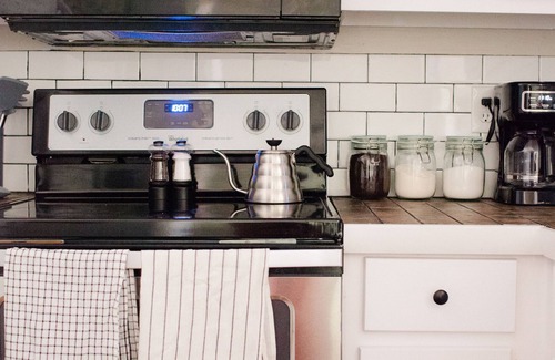 Mobile Apartment | Cozy 2BR Home Close to MOB