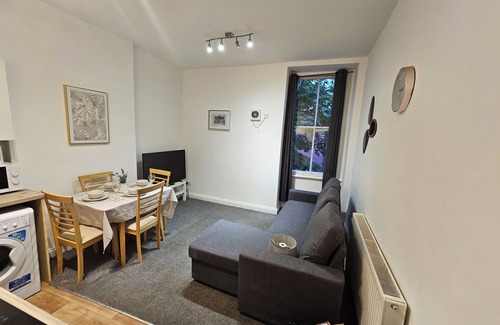 Saint Paul's Condo | Cozy 2BR in Bristol City Centre