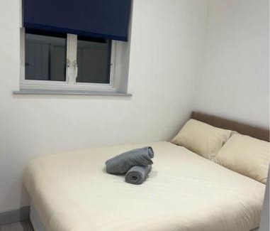 Finsbury Park Apartment | Cozy 2BR Retreat, London Rental!