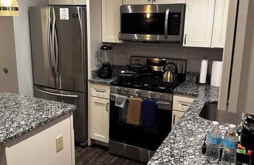 Downtown Baltimore House | Cozy 2BR Retreat with Free Parking & Prime Location