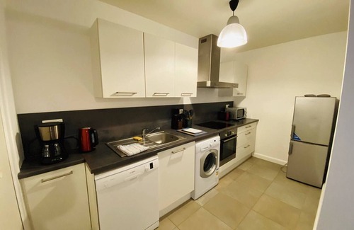 Tregastel Apartment | Cozy 3* Apt with Free WIFI, 200m from Beach, Central Trégastel
