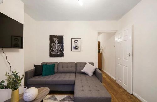 Watford House | Cozy 3-bed Watford Home