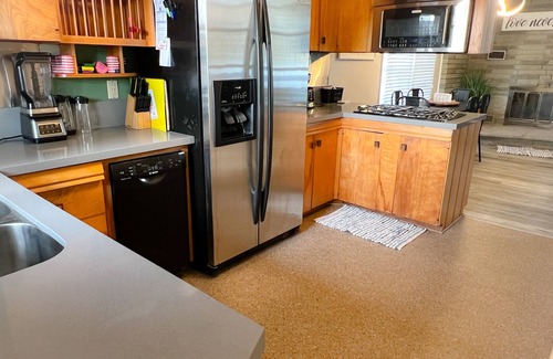 Beaver Dam House | Cozy 3 bedroom, 1 bath home on Beaver Dam Lake