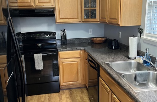 Steinhatchee House | Cozy 3 bedroom 2 bath with views of the River