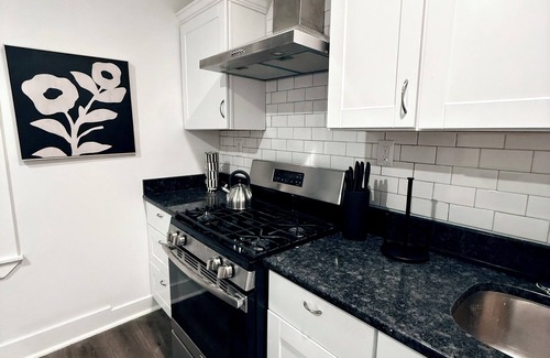Vauxhall Apartment | Cozy 3 bedroom apartment-10 mins EWR Airport, 30 mins NYC 20 mins American Dream