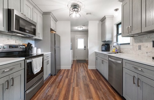 Maysville Cabin | Cozy 3-bedroom cabin close to Grand Lake - a quiet country retreat with a creek