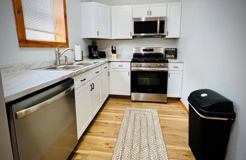 Idlewild Cabin | Cozy 3-bedroom Cabin in Historic Lake Idlewild