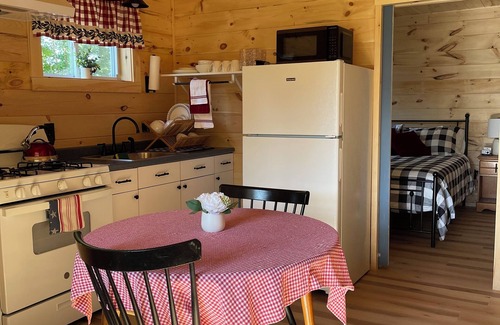 Sebec Cabin | Cozy 3-bedroom cabin in Sebec with WiFi, AC. All the comforts with Lake Access.