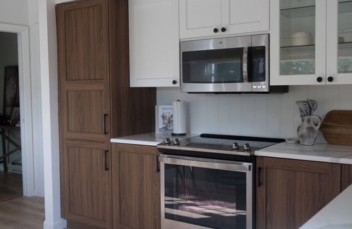 Maggie Valley Ski Chalet | Cozy 3-bedroom chalet in fabulous Smoky Mountains - Breathtaking Views, AC, WiFi