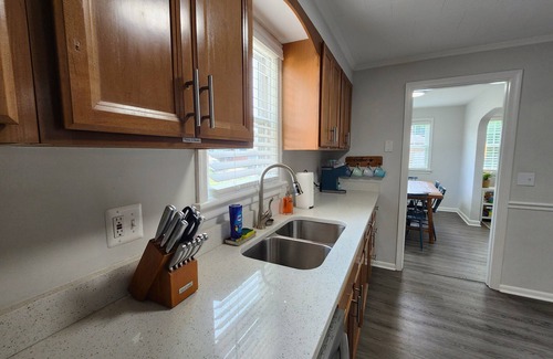 Norfolk Cottage | Cozy 3-bedroom cottage - new HOT TUB, dogs OK, fenced yard